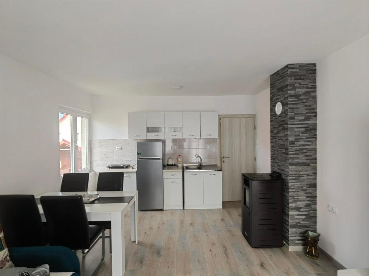 Apartman Planinski Raj Žabljak Exteriör bild